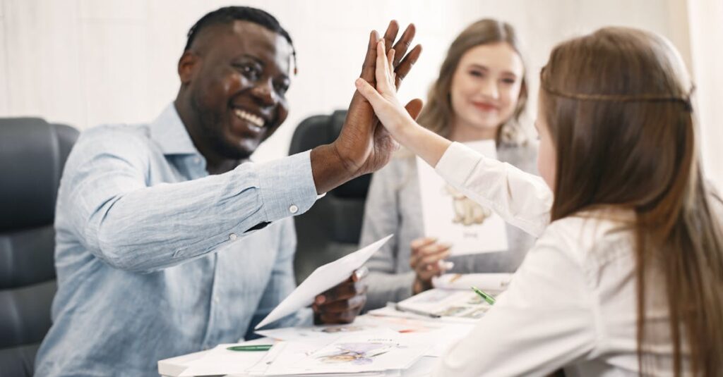 英会話学習を継続できた理由として講師の励ましを挙げる生徒の声