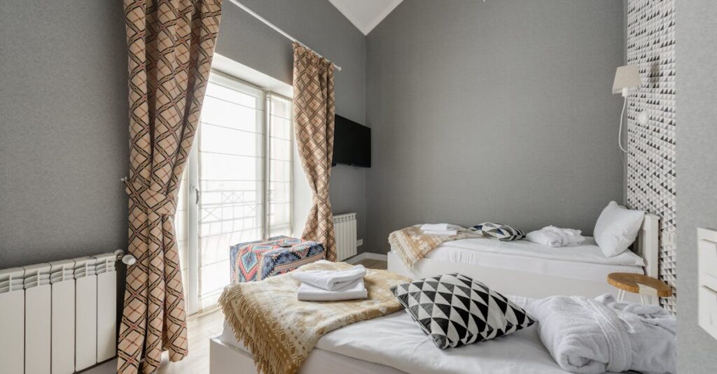 スペラボの完全個室レンタルオフィス外観と内観のイメージ画像