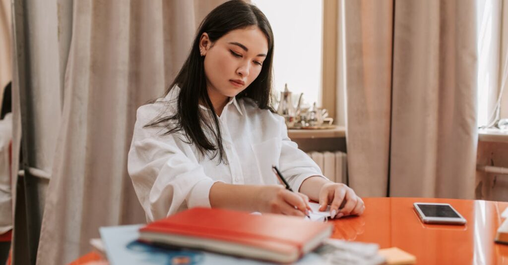 長期的なキャリア設計を行っているエンジニアの様子