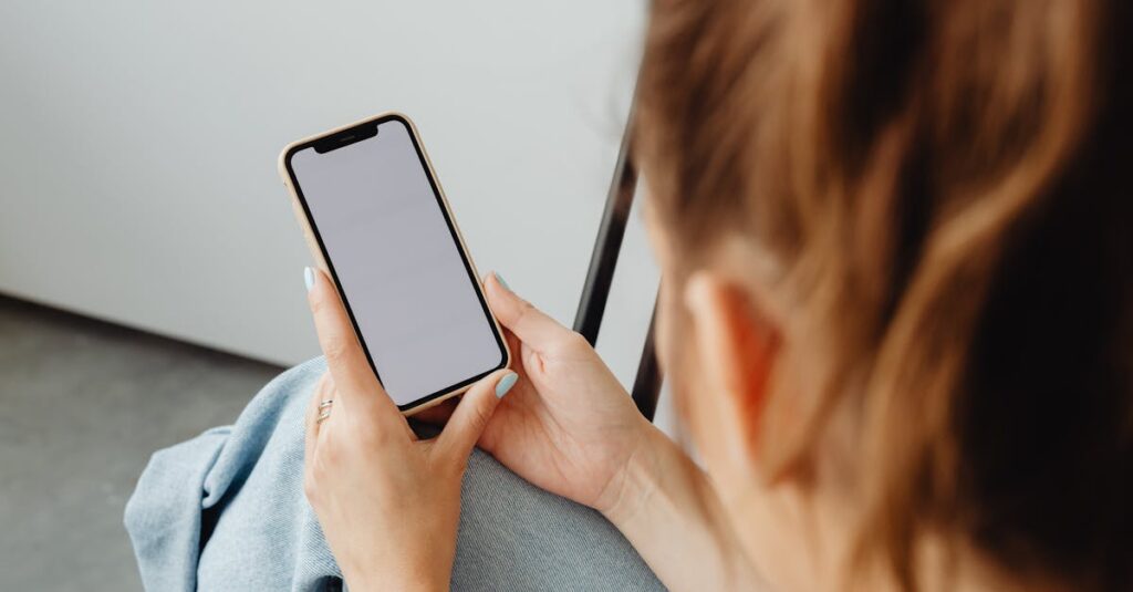 TOSSYでアカウントの不正利用や取引トラブルを未然に防ぐためのポリシー運用を示す画像